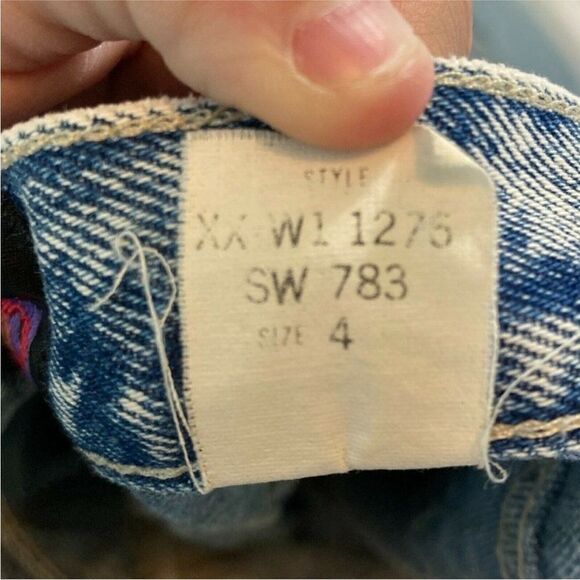 Sasson Vintage Y2K Acid Wash Mom Jeans Size 4 - Picture 5 of 12